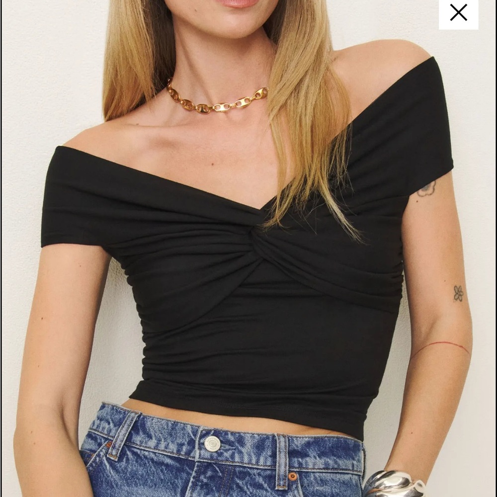 Reformation Ezlynn Knit Top